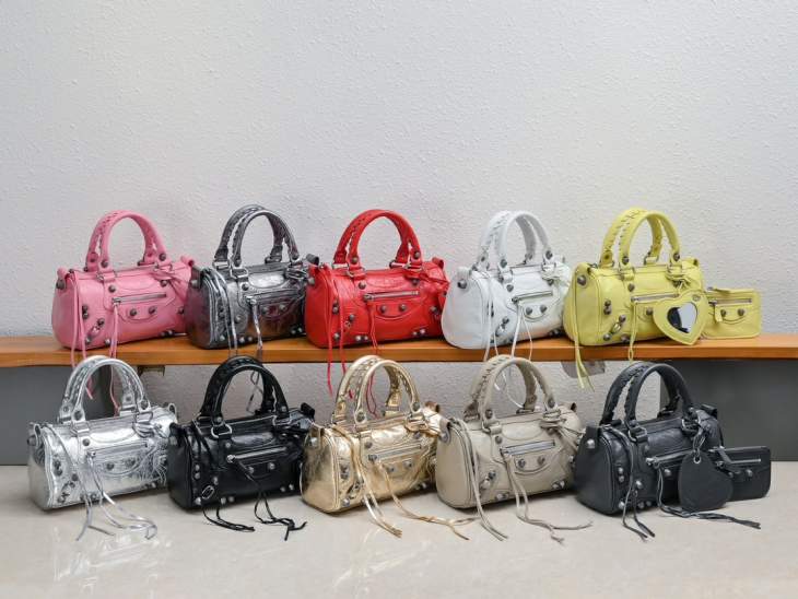 Picture of Balenciaga Handbags _SKUfw177416661fw